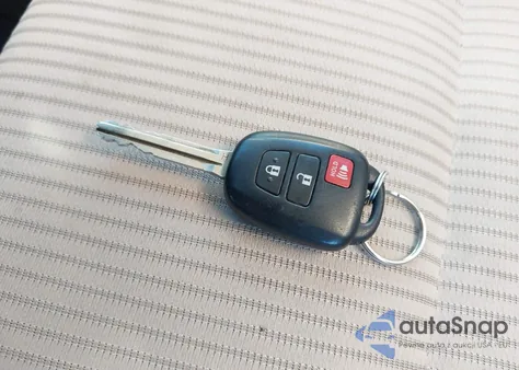 2013 Toyota Rav4 Le from USA, damaged, VIN 2T3BFREV0DW104893